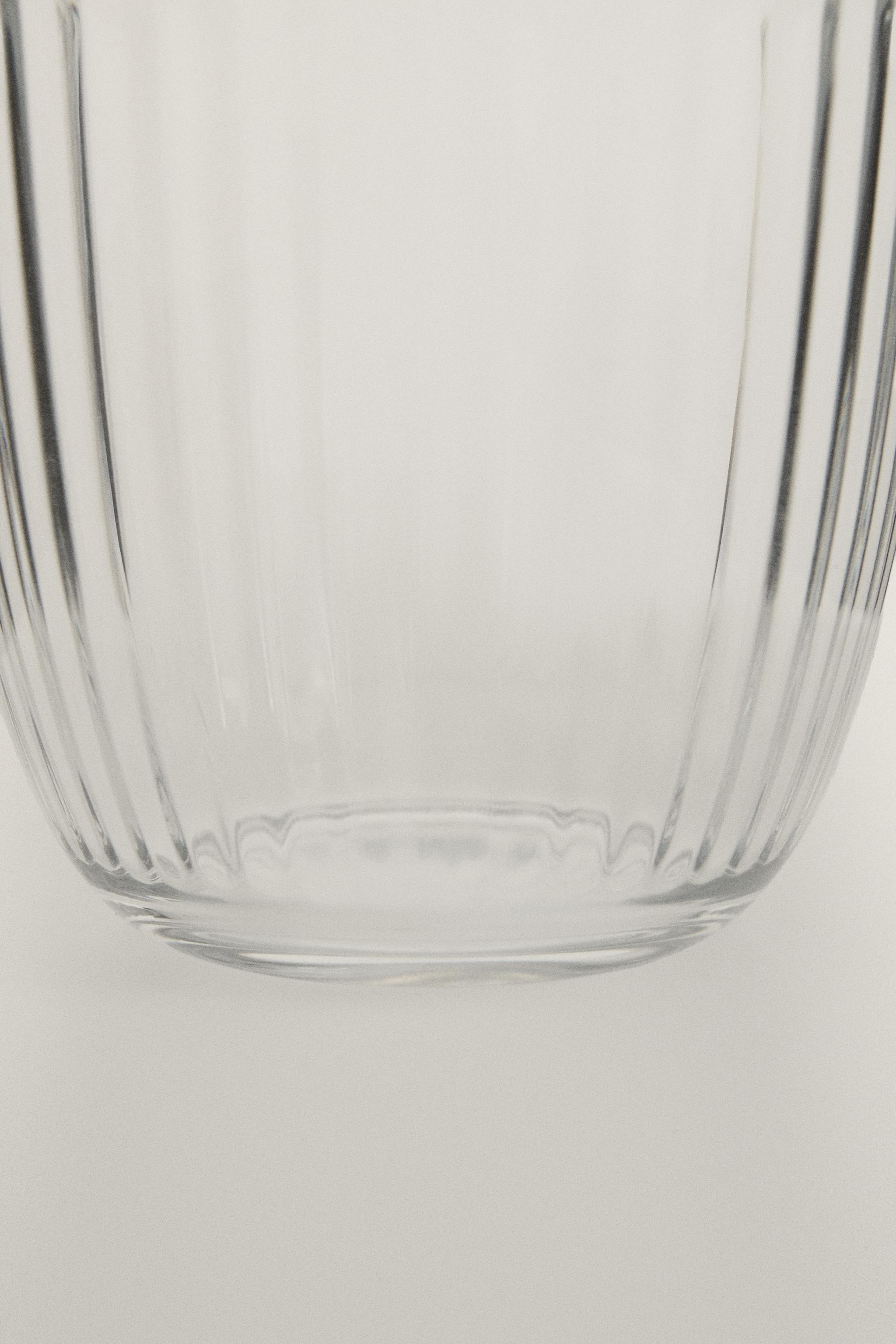 LINEAR-DESIGN GLASS TUMBLER